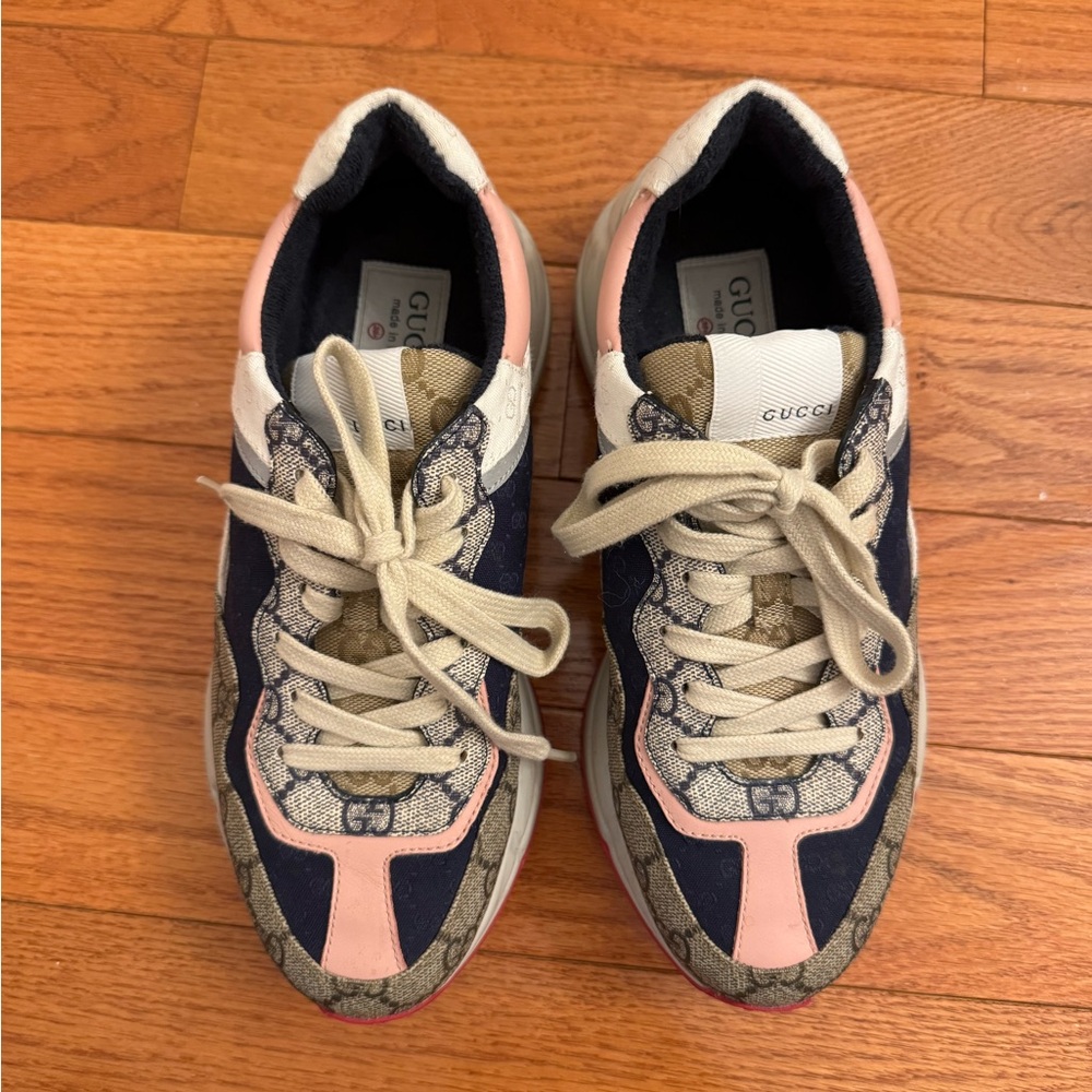 Gucci Multicolor GG Supreme Lace-Up Sneakers - Picture 3 of 7
